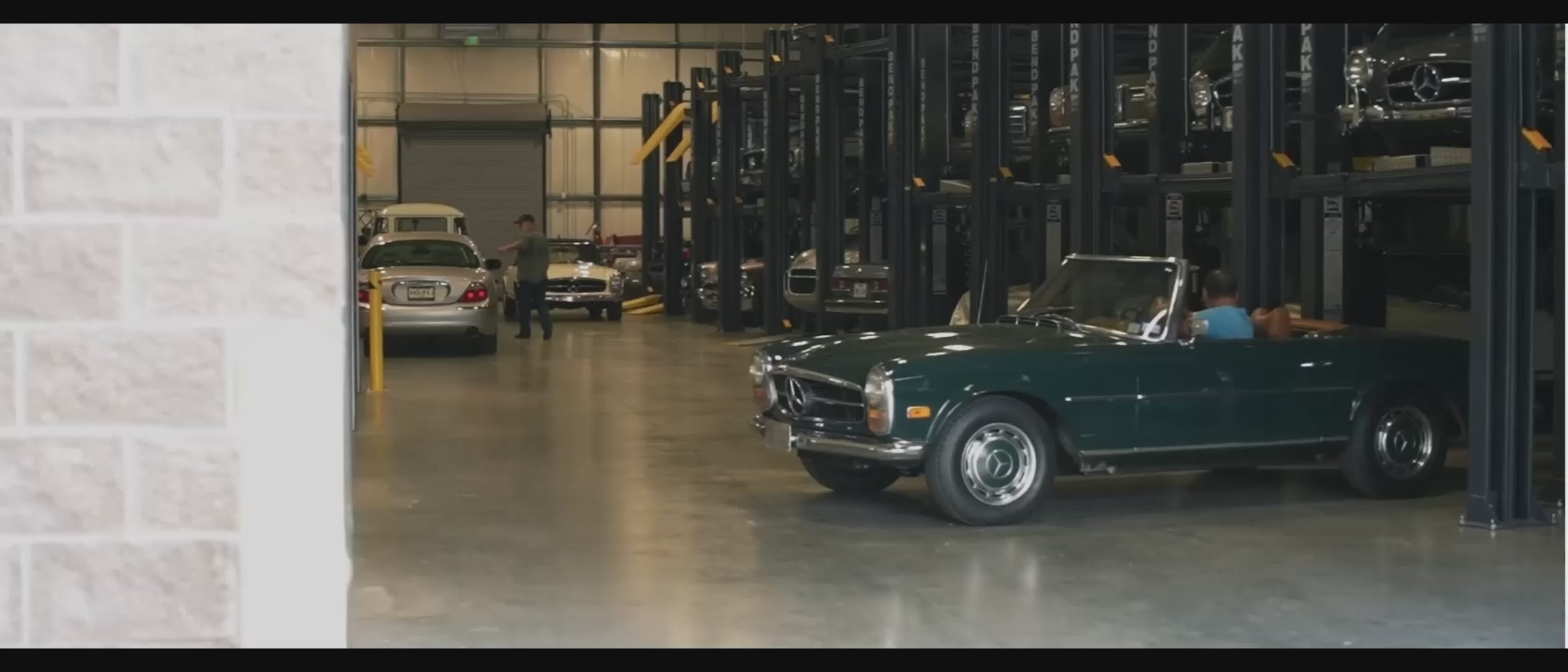 Load video: No audio video showing Kartel Car Storage &amp; Social facilities 